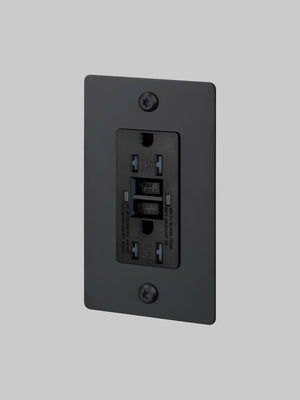 1G DUPLEX OUTLET / GFCI / LINEAR / WITHOUT LOGO