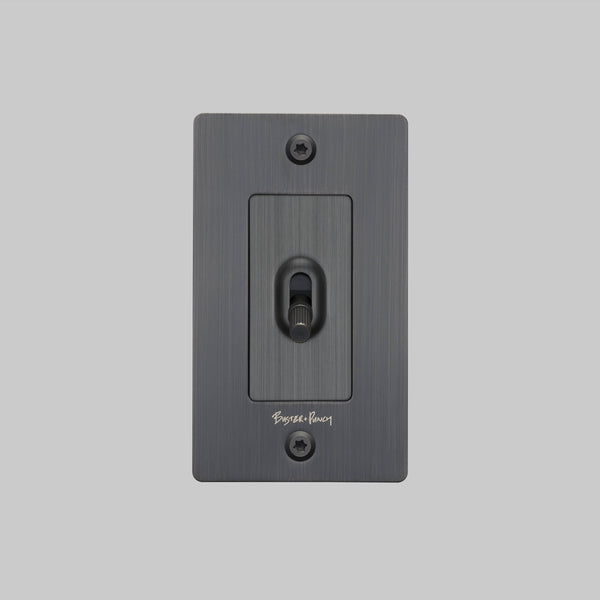 1G TOGGLE / LINEAR / WITH LOGO