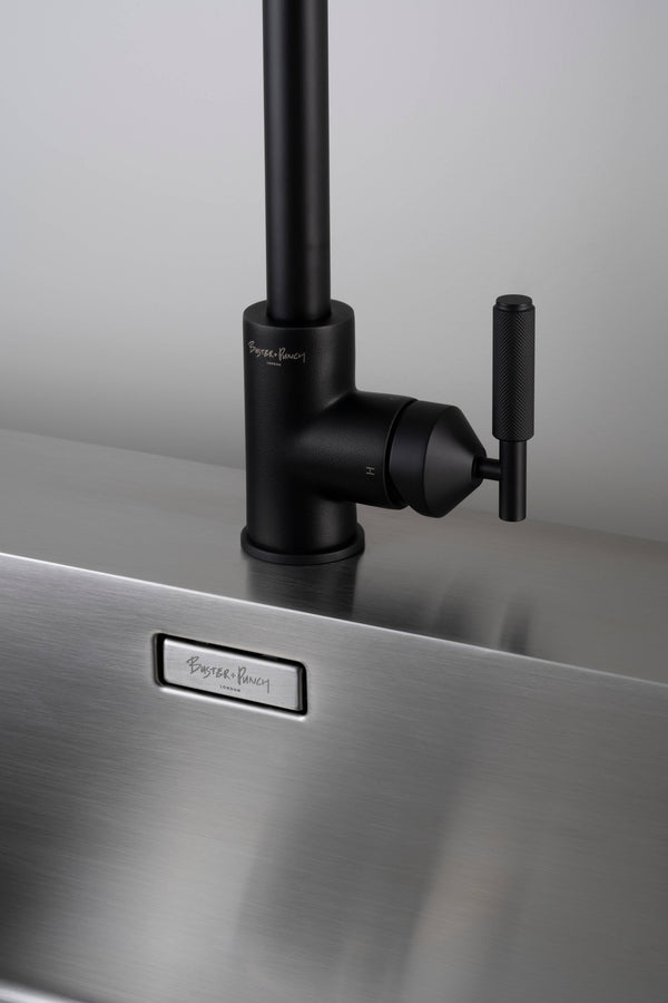 KITCHEN FAUCET / PULL-OUT WITH DUAL SPRAY / CROSS