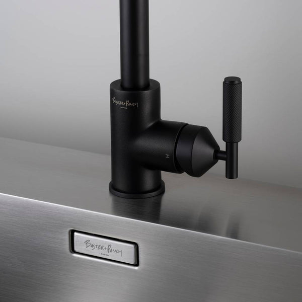 KITCHEN FAUCET / PULL-OUT WITH DUAL SPRAY / CROSS