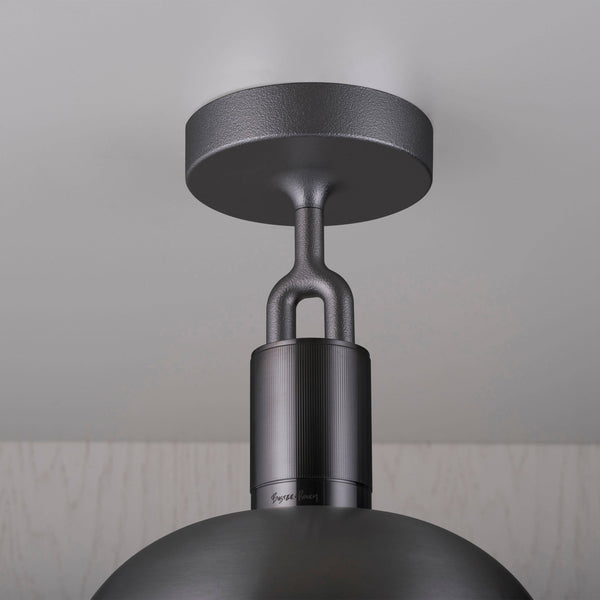 FORKED CEILING / LINEAR / SHADE / MEDIUM