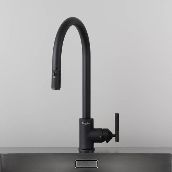 KITCHEN FAUCET / PULL-OUT WITH DUAL SPRAY / LINEAR
