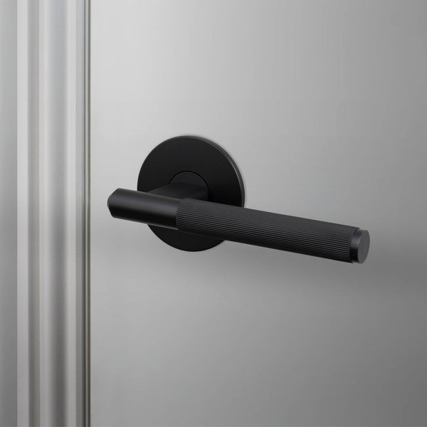 DOOR HANDLE / FIXED / 2-9/16 INCH ROSE / LINEAR