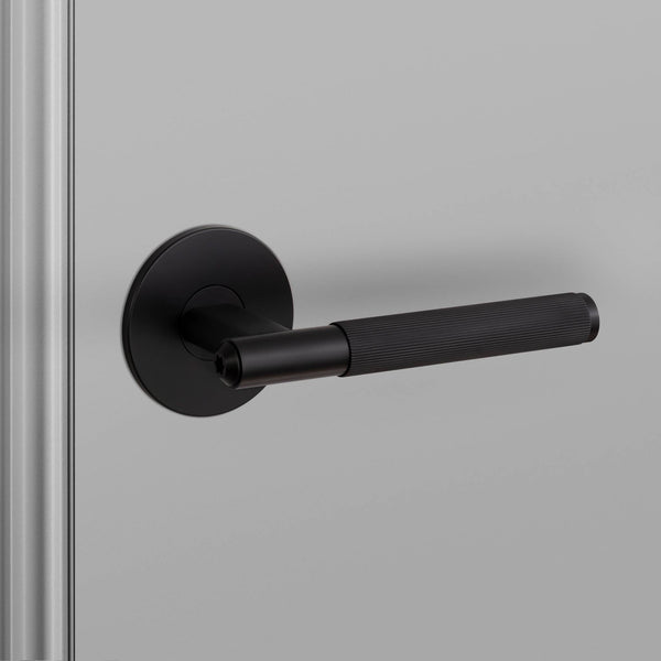 DOOR HANDLE / FIXED / 2-9/16 INCH ROSE / LINEAR