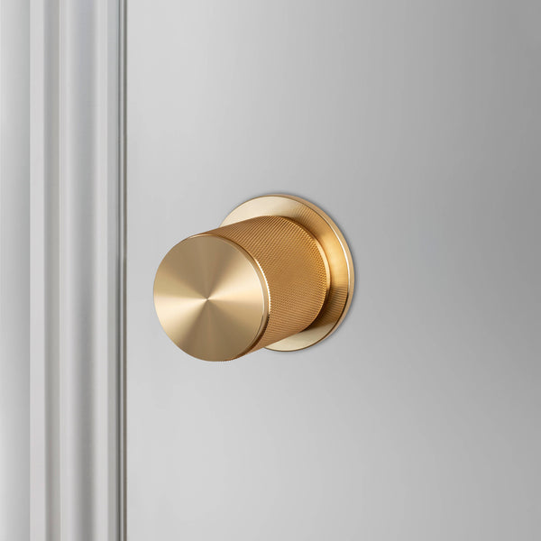 DOOR KNOB SET / PASSAGE / CROSS