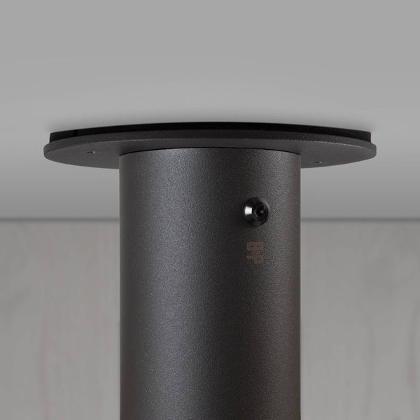 EXHAUST SURFACE / GRAPHITE
