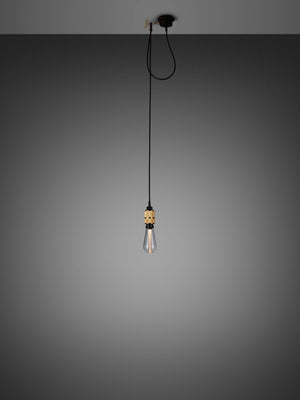 HOOKED 1.0 / NUDE / CROSS