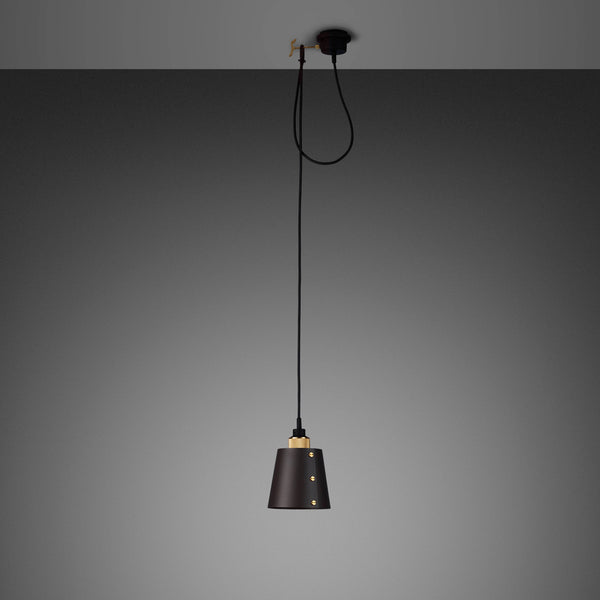HOOKED 1.0 SMALL / GRAPHITE / BRASS