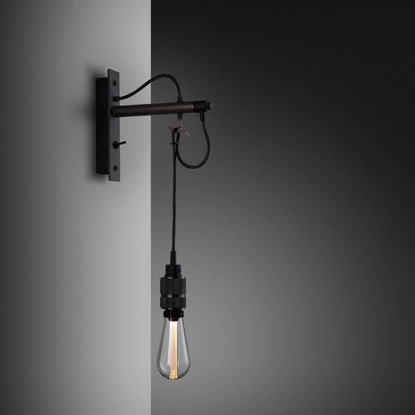 HOOKED WALL / CROSS / NUDE / GRAPHITE