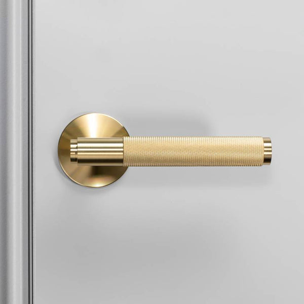 DOOR HANDLE / PASSAGE / CROSS