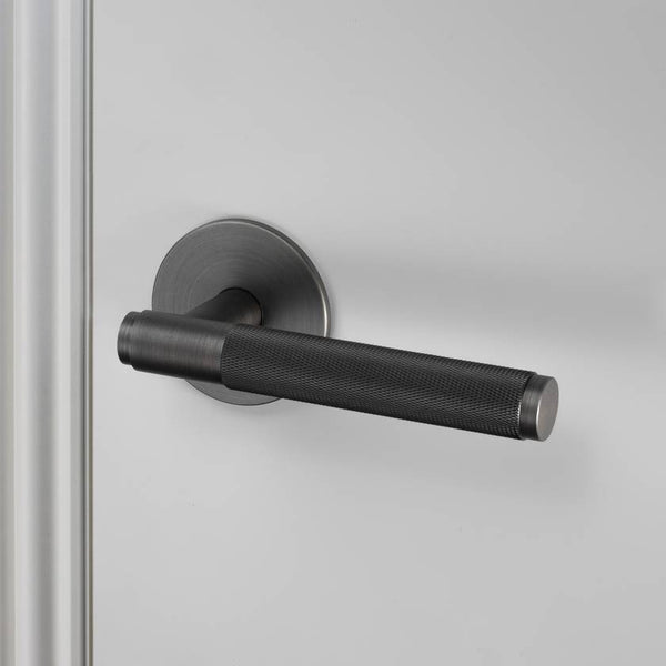 DOOR HANDLE / PASSAGE / CROSS