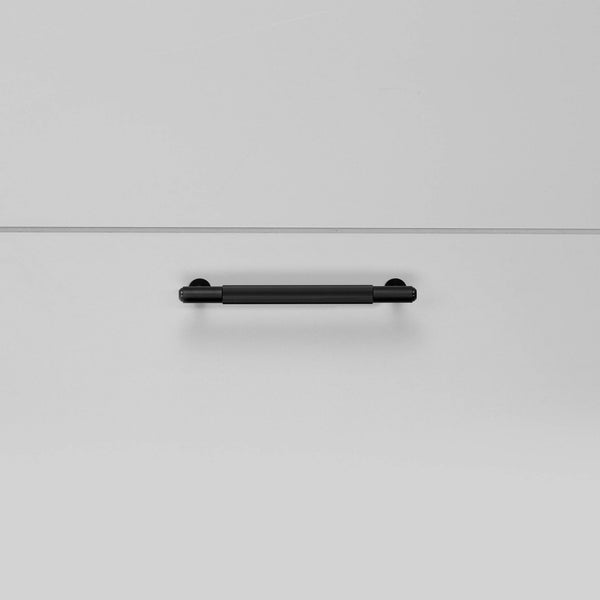 PULL BAR / LINEAR