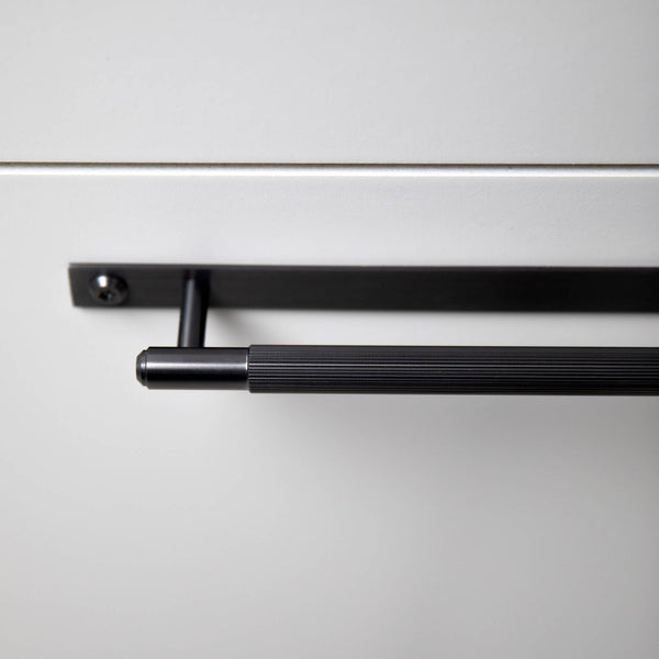 PULL BAR / PLATE / LINEAR