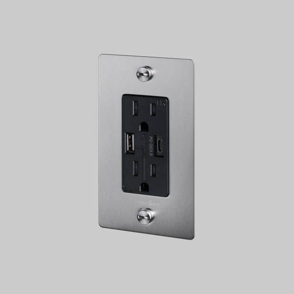 1G DUPLEX OUTLET / USB A + C / WITH LOGO