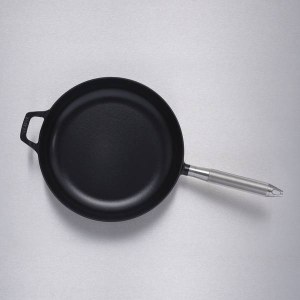 PAN / 11.02 INCHES / CROSS / STAUB