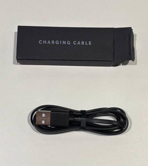 SPARE / CHARGING CABLE / TAKEOUT PORTABLE LIGHT